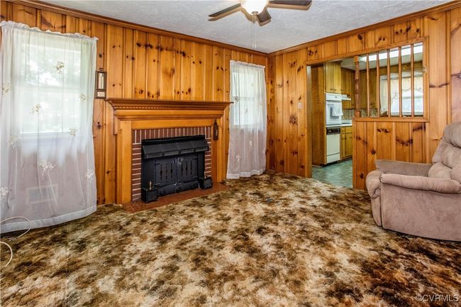 12100 Brookview Dr, House other with 3 bedrooms, 1 bathrooms and null parking in Midlothian VA | Image 12
