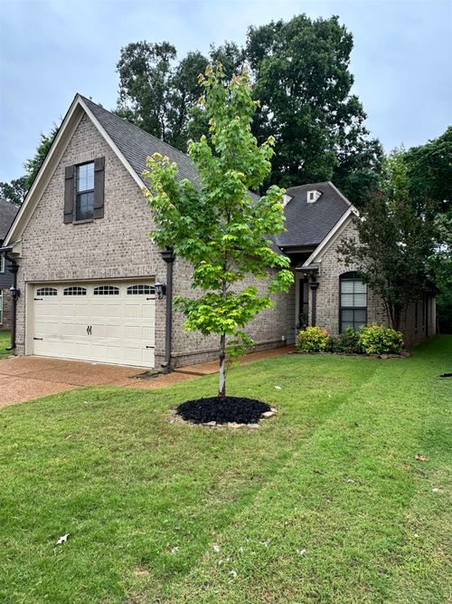 7303 Winterbrook Ln, Cordova, TN, 38018-7974 | Card Image