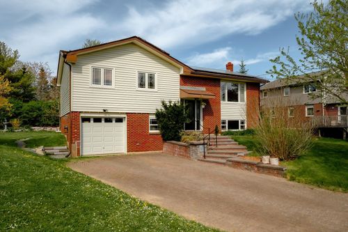 57 Hallmark Crescent, Dartmouth, NS, B2V2B2 | Card Image