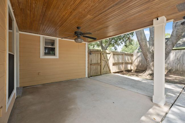 2101 Rocky Creek Ln, House other with 3 bedrooms, 3 bathrooms and 2 parking in Pearland TX | Image 27