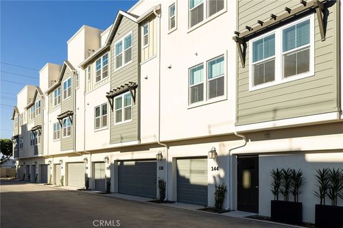 148 S Tulip Avenue, Compton, CA, 90220 | Card Image