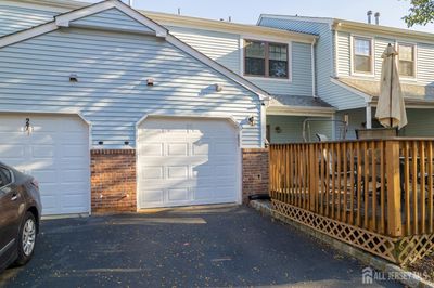 25 Aspen Drive, Townhouse with 3 bedrooms, 2 bathrooms and null parking in North Brunswick NJ | Image 1