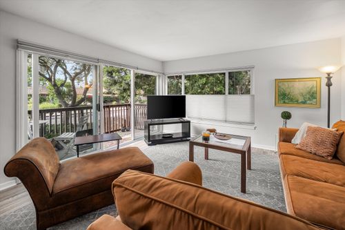 104-2727 Miradero Dr, SANTA BARBARA, CA, 93105-3053 | Card Image