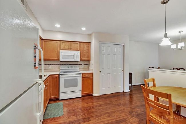 3950 Olde Savannah Dr, Condo with 2 bedrooms, 2 bathrooms and null parking in Colerain Twp OH | Image 13