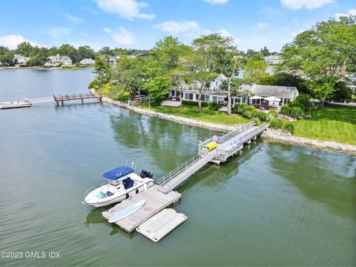 22 Northway, Old Greenwich, CT, 06870-2430 | Card Image
