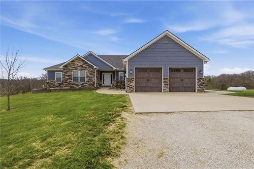 13072 Turnage Rd, Richmond, MO, 64085-8146 | Card Image