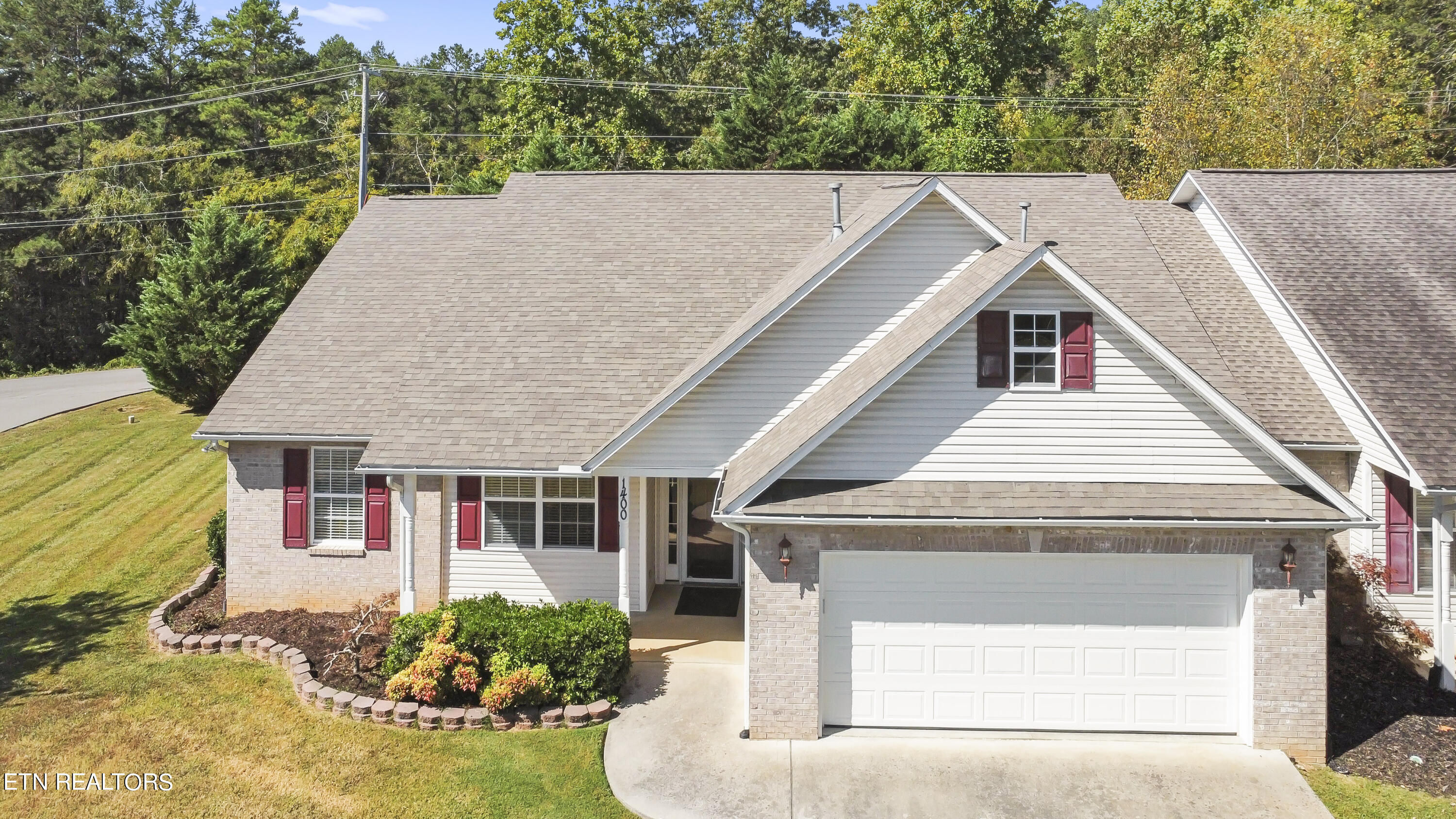 Graybrook Ln, Knoxville, TN 37920
