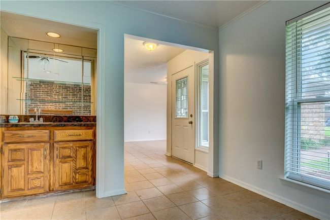 1702 Elizabeth Dr, House other with 3 bedrooms, 2 bathrooms and null parking in Carrollton TX | Image 4