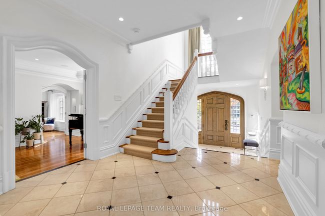 480 Manor Ave, House other with 6 bedrooms, 5 bathrooms and 10 parking in Rockcliffe ON | Image 4