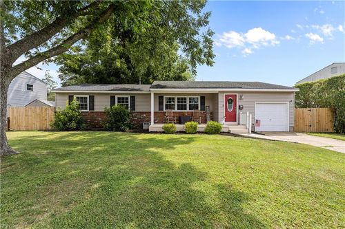 3013 Bowling Green Dr, Virginia Beach, VA, 23452-6512 | Card Image