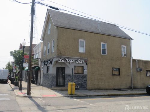 299 Smith St, Perth Amboy, NJ, 08861-4041 | Card Image
