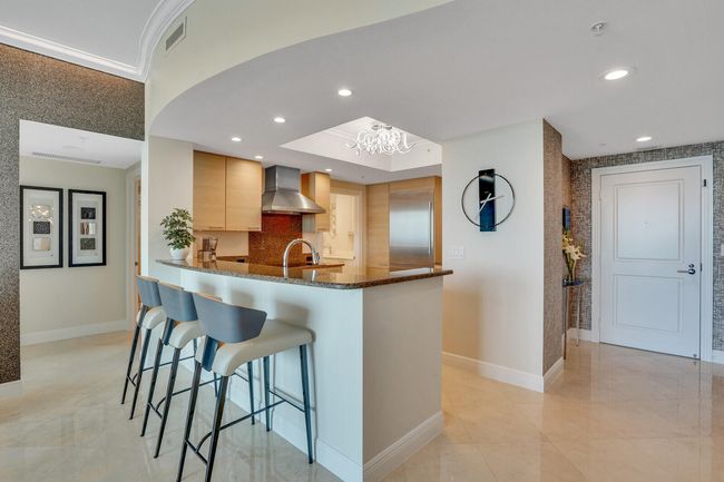 APT-1708 - 1 N Ocean Blvd, Condo with 2 bedrooms, 2 bathrooms and null parking in Pompano Beach FL | Image 12
