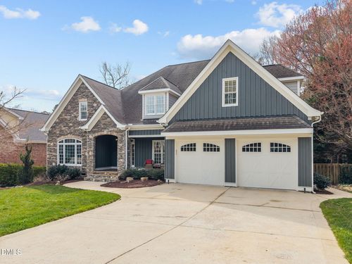 8307 Stonetown Ave, Raleigh, NC, 27612-7237 | Card Image