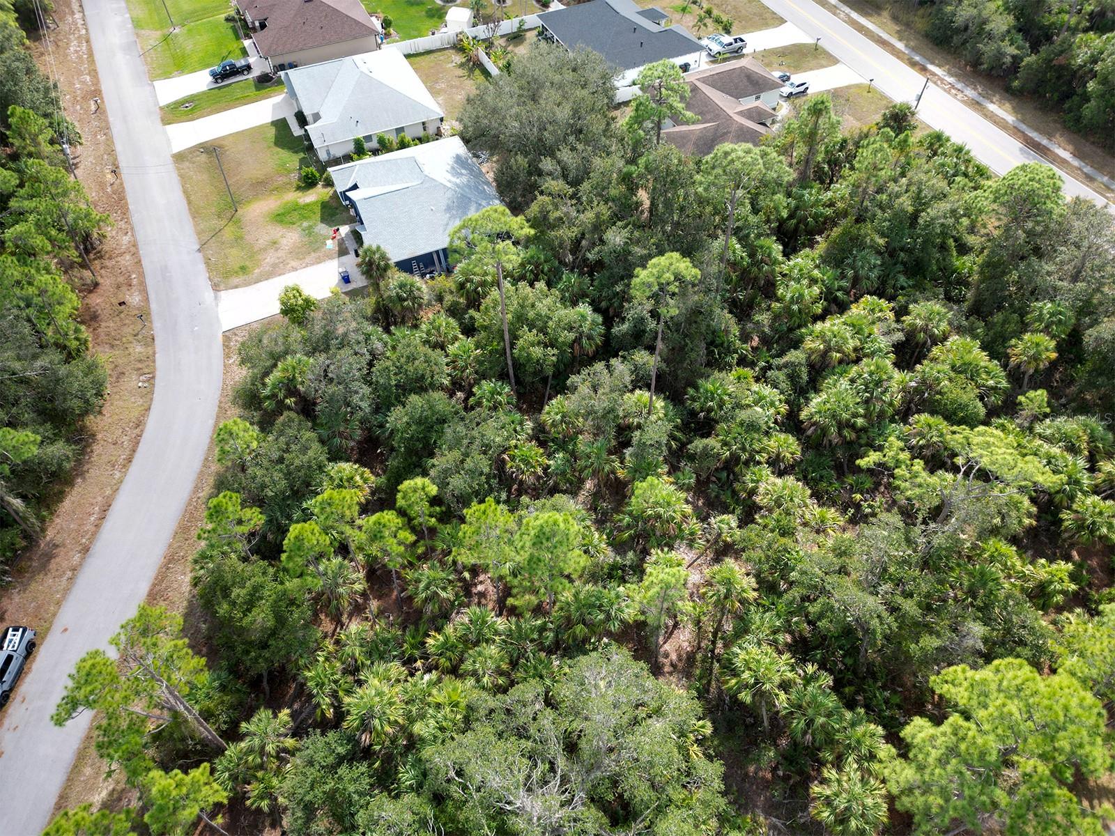Land in NORTH PORT 3