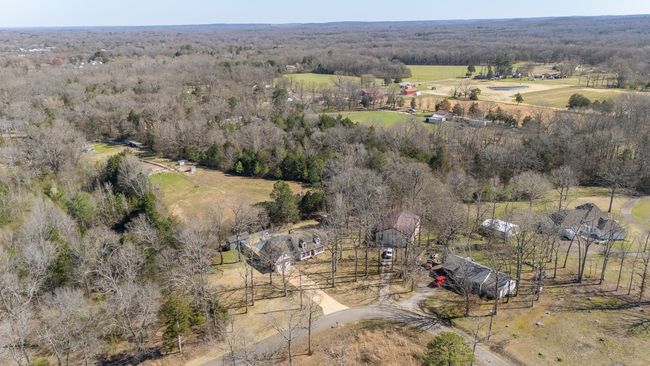 255 Easley Loop, House other with 4 bedrooms, 3 bathrooms and null parking in Savannah TN | Image 40