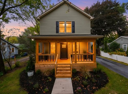 518 Illinois St, Geneva, IL, 60134-1348 | Card Image