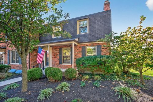 33 Creekwood Sq, Cincinnati, OH, 45246 | Card Image