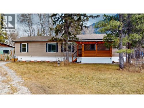 4747 Willow Ave, Canal Flats, BC, V0B1B0 | Card Image