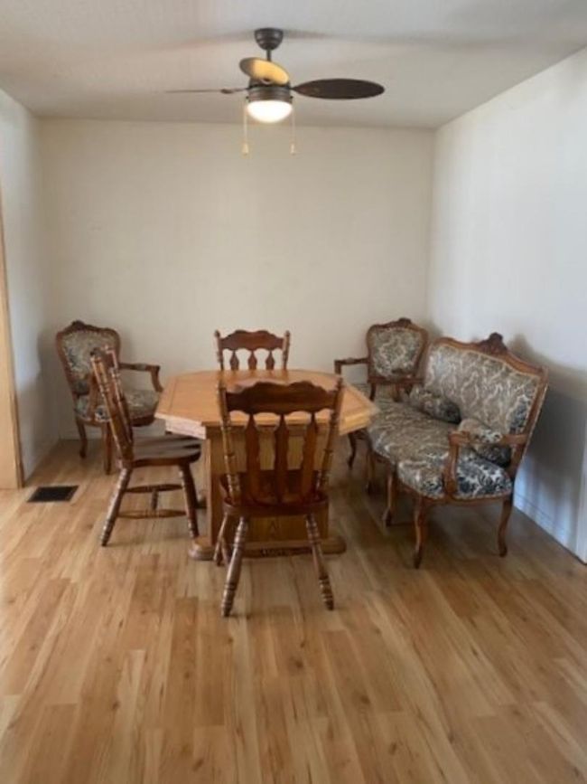 11025 Highway 35, House detached with 3 bedrooms, 1 bathrooms and 8 parking in Keg River AB | Image 6