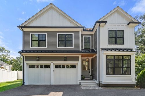 14 Hunnewell St, Needham, MA, 02494-1808 | Card Image