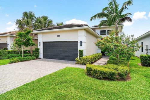 16070 Key Biscayne Ln, Loxahatchee, FL, 33470-6906 | Card Image