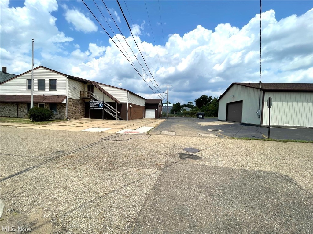1107 Melchoir Pl Sw, Canton, OH 44707