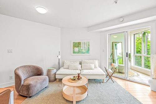 303-1718 Venables St, Vancouver, BC, V5L2H4 | Card Image