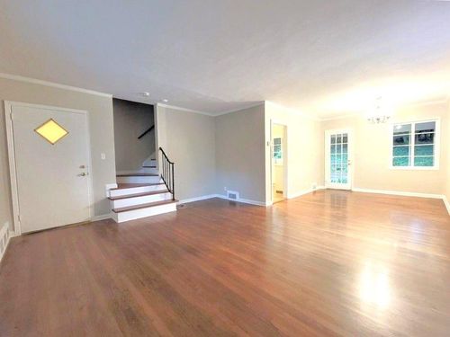 1321 Stillwood Dr Ne, Atlanta, GA, 30306-2669 | Card Image