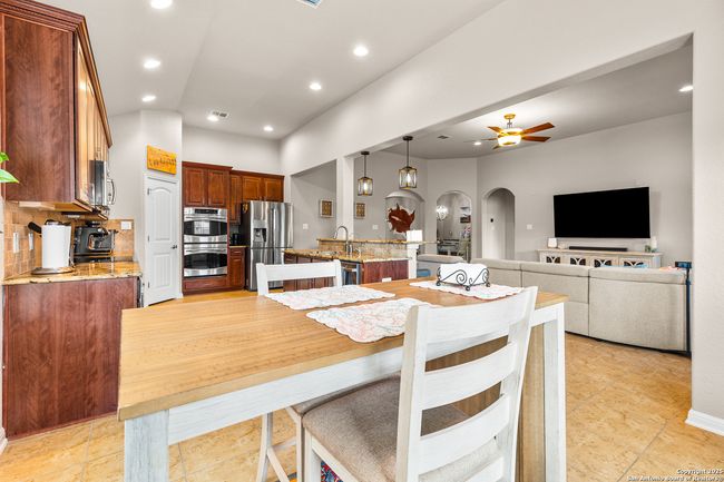 917 Miraflores, House other with 3 bedrooms, 4 bathrooms and null parking in Cibolo TX | Image 21