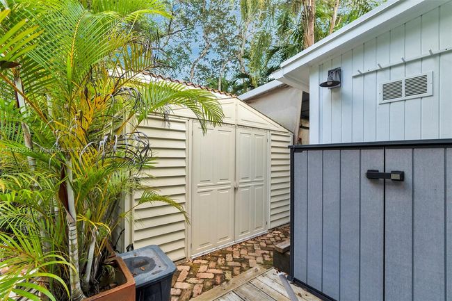 4131 Lybyer Ave, House other with 3 bedrooms, 2 bathrooms and null parking in Coconut Grove FL | Image 35