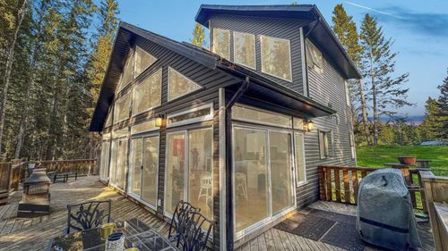 16-5253 Township Road 320, Rural Mountain View County, AB, T0M1X0 | Card Image