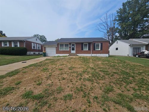 9341 Laramie Drive, St Louis, MO, 63137 | Card Image