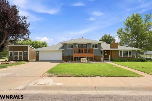 2700 Chinoe Rd, Gering, NE, 69341-1854 | Card Image