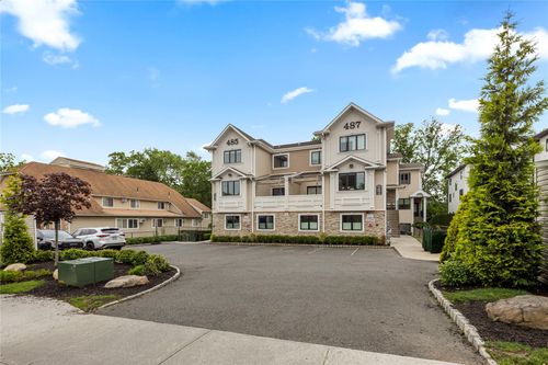 unit-112-487 W Central Ave, Spring Valley, NY, 10977-4521 | Card Image