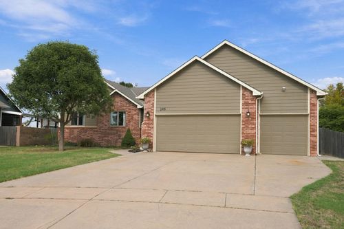 2415 Eastridge Ct, Goddard, KS, 67052-8526 | Card Image
