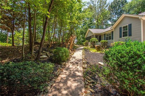 426 Mill Cove Dr, Dahlonega, GA, 30533-6650 | Card Image