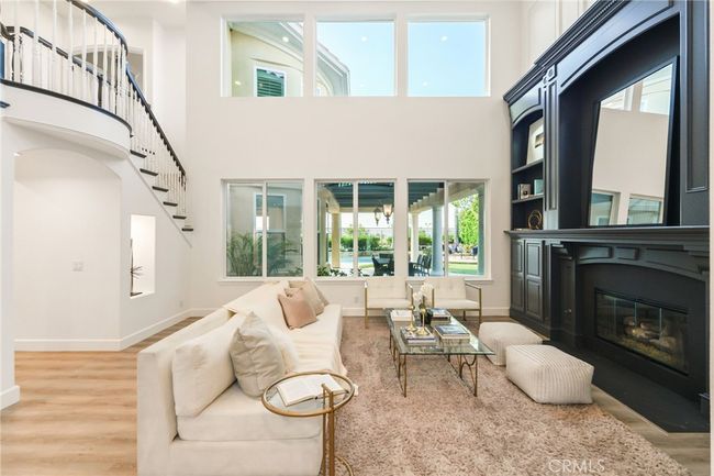 20112 Via Cellini, House other with 4 bedrooms, 5 bathrooms and 3 parking in Porter Ranch CA | Image 4