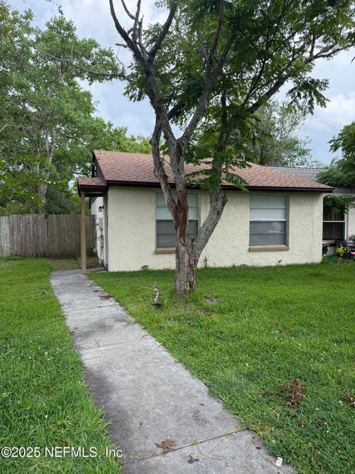 a-2650 Sunrise Village Dr, Orange Park, FL, 32065-7699 | Card Image