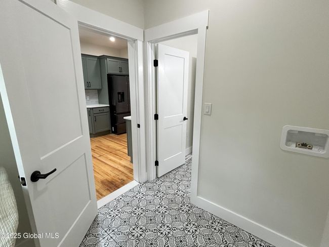 1st Floor Laundry (Off Kitchen) | Image 28