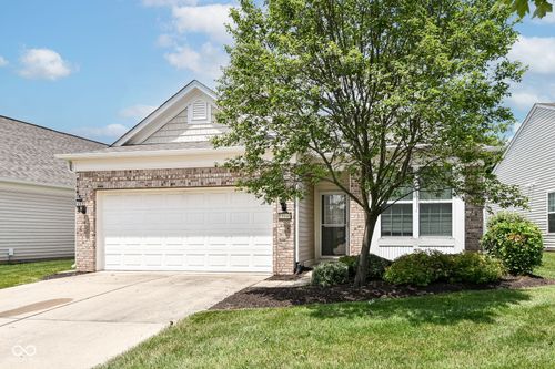 15946 Marsala Dr, Fishers, IN, 46037-7346 | Card Image