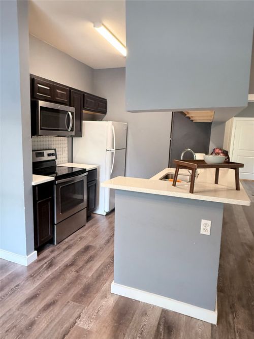 1203-7340 Skillman St, Dallas, TX, 75231-4987 | Card Image