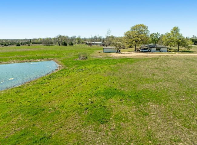 939 Farm Road 38 S, House other with 3 bedrooms, 2 bathrooms and null parking in Brookston TX | Image 21
