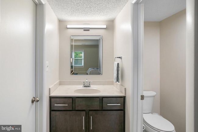 261 E Juniper Ave, House other with 3 bedrooms, 2 bathrooms and null parking in STERLING VA | Image 18