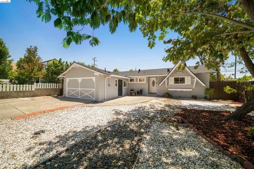 1864 Canton Dr, Milpitas, CA, 95035-6009 | Card Image