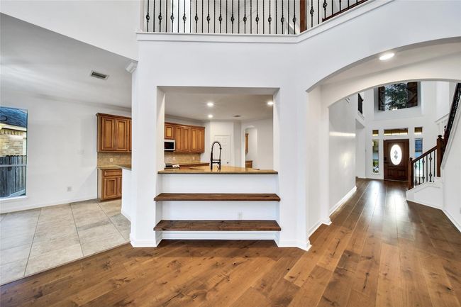 939 Colorado Springs Ct, House other with 5 bedrooms, 4 bathrooms and 2 parking in Spring TX | Image 4
