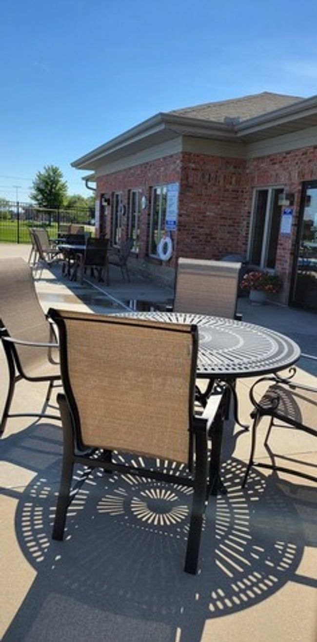 1908 Dunraven Rd, Home with 2 bedrooms, 3 bathrooms and 2 parking in Bloomington IL | Image 26
