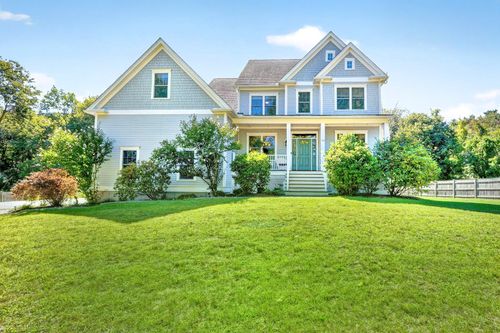 10 Dudley Rd, Bedford, MA, 01730-1007 | Card Image