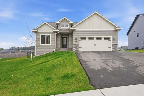 6442 Burr Oak Ln, Eau Claire, WI, 54703-1115 | Card Image