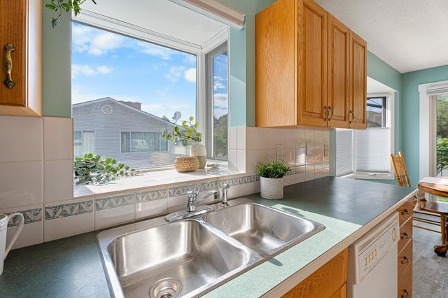 2485 Fleetwood Ave, House other with 3 bedrooms, 2 bathrooms and null parking in Kamloops BC | Image 15