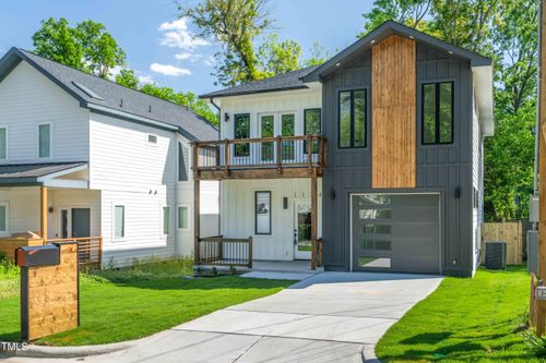 1124 Upchurch St, Raleigh, NC, 27610-3834 | Card Image
